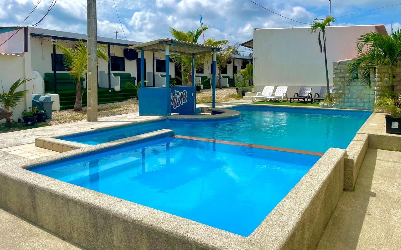 فندق Hostal Tropicoco بلاياس المظهر الخارجي الصورة
