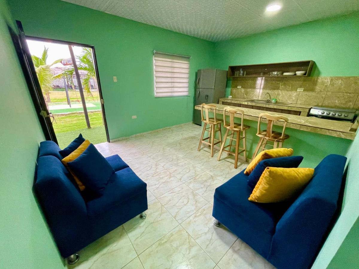 فندق Hostal Tropicoco بلاياس المظهر الخارجي الصورة