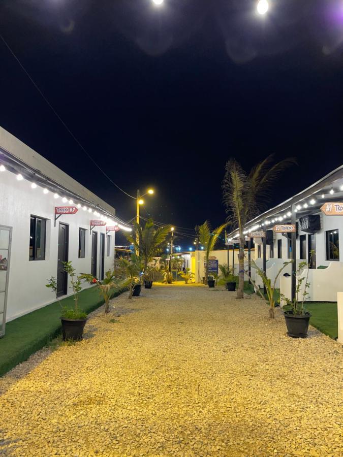 فندق Hostal Tropicoco بلاياس المظهر الخارجي الصورة
