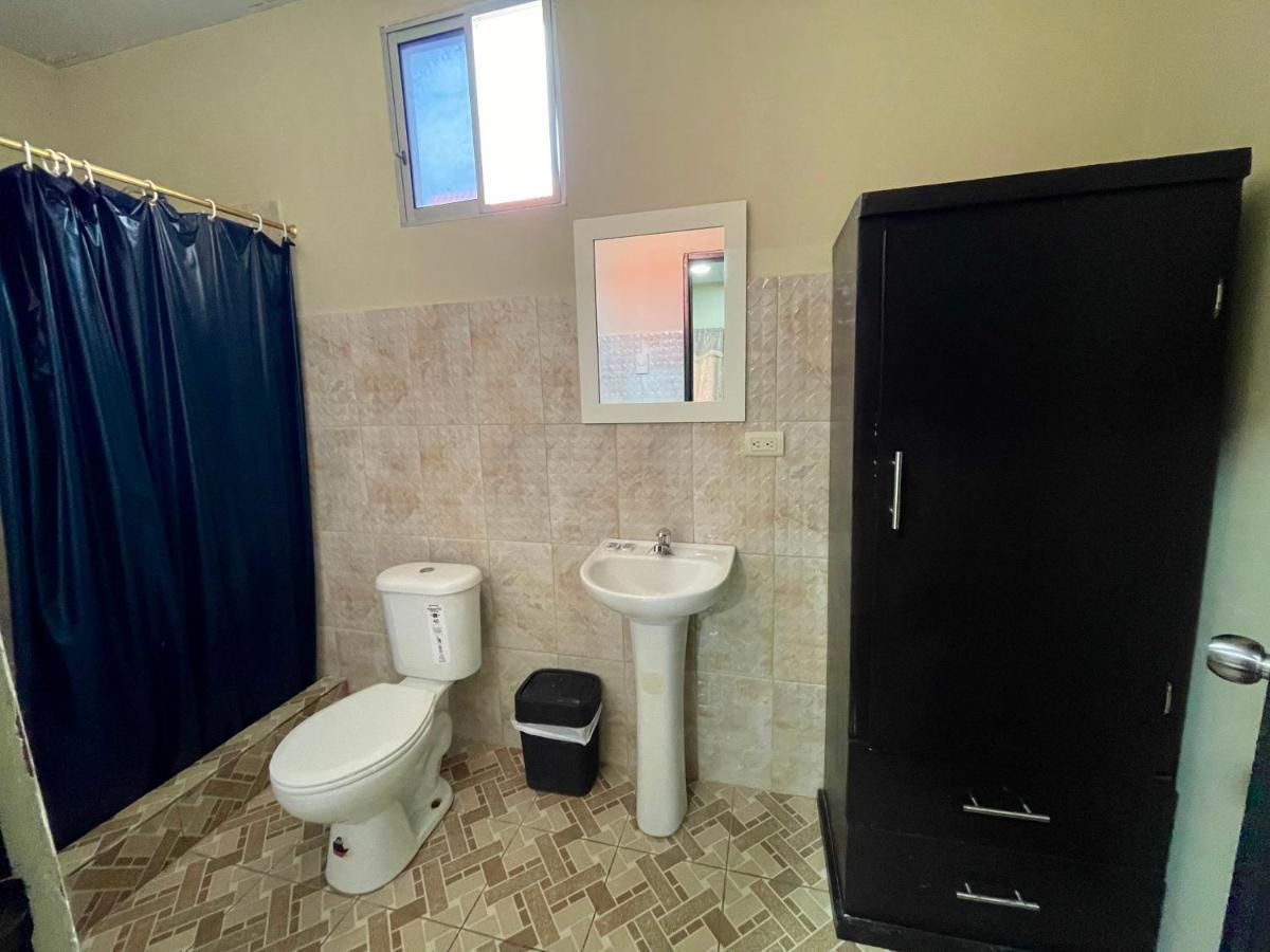 فندق Hostal Tropicoco بلاياس المظهر الخارجي الصورة
