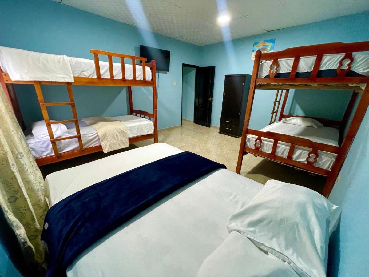 فندق Hostal Tropicoco بلاياس المظهر الخارجي الصورة